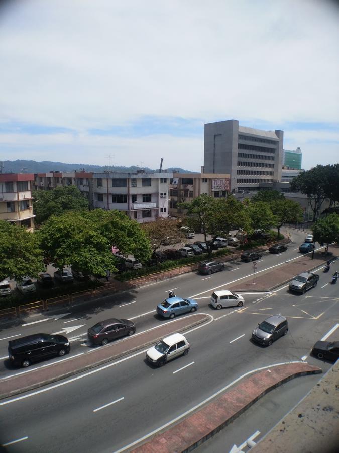 Hotel Truly Asia Kota Kinabalu Eksteriør billede